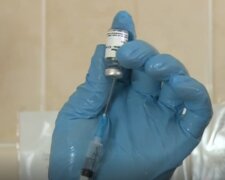 В Великобритании изобрели "коктейль из антител к коронавирусу" Фото: скриншот Youtube-видео