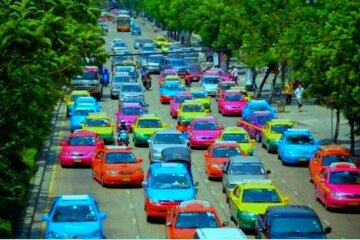 Любимый цвет автомобилей. Фото: скриншот YouTube