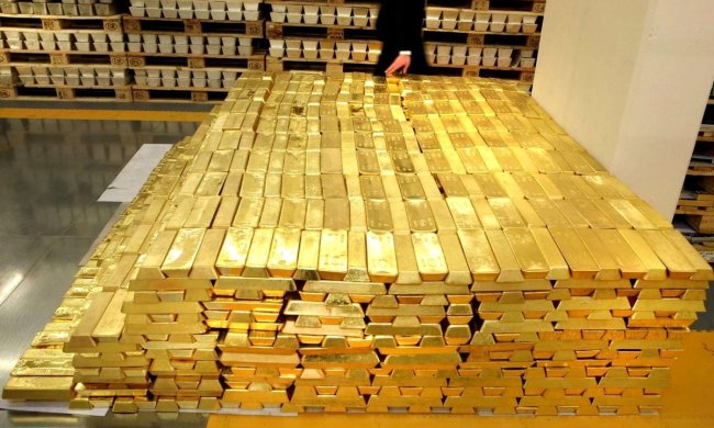 В Польшу привезли довоенное золото, фото: gold.kh.ua