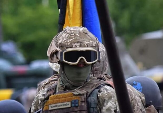 Украинские военные.  Фото: скриншот YouTube-видео