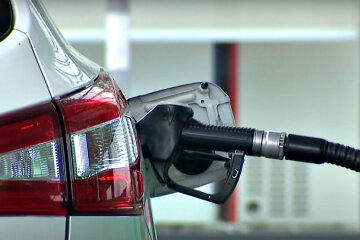 АЗС Украины. Фото: скриншот YouTube-видео.