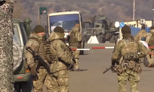 Украина открывает "границу" с Донбассом, фото: скриншот с YouTube