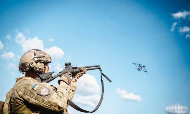 Контракт 18-24: хто отримає 2 мільйони грн за роботу з дронами