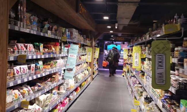 Яйця по 100 грн, м'ясо по 300 грн: українців попередь про дике подорожчання перед Різдвом та Новим роком - робіть запаси