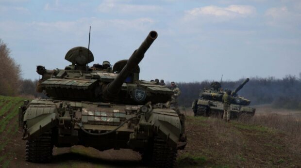 Прекращение огня на Донбассе: на передовую внезапно начали стягивать войска – "На первую линию прибывают…"