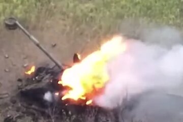 Горит техника рф. Фото: скриншот YouTube-видео
