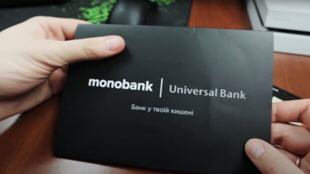 Monobank. Фото: YouTube скрін