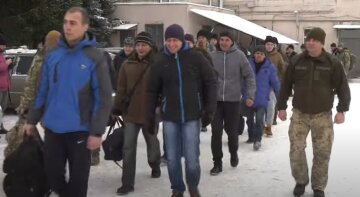 Мобилизация в Украине. Фото: скриншот YouTube-видео