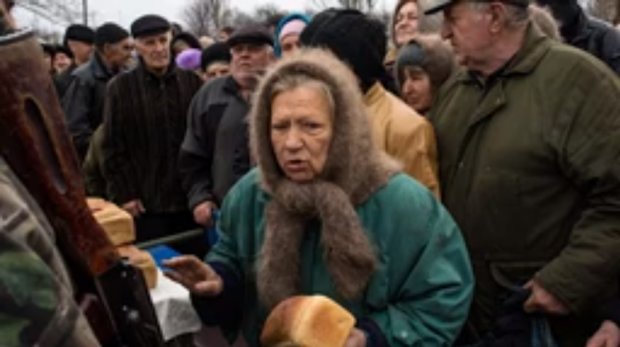 Пенсионеры в "ДНР", фото: Скриншот YouTube