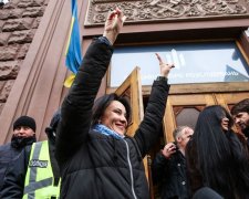 Руками Маруси Зверобой действует экс-президент Украины, фото: livejournal