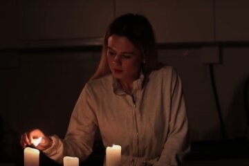 Свечки. Фото: YouTube, скрин