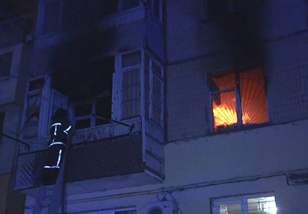 Пожар в Одессе. Фото: ГСЧС, скрин