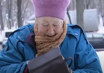 Пенсионерка. Фото: скриншот YouTube-видео