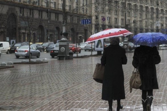 Доставайте пледы и сидите дома: синоптики рассказали о погоде в Киеве на 6 мая