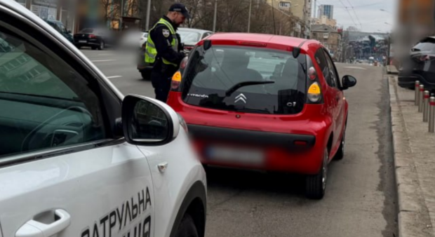 Помилки у правах: у МВС попередили водіїв, Фото: Патрульна поліція