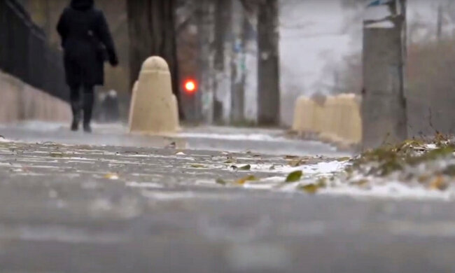 Перший сніг. Фото: скріншот YouTube-відео.