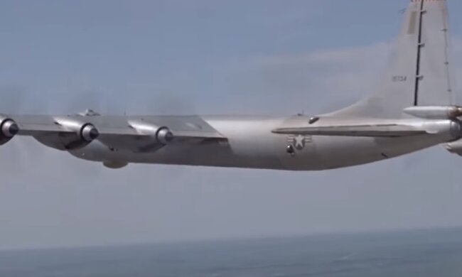 Бомбардировщик B-52. Фото:Youtube