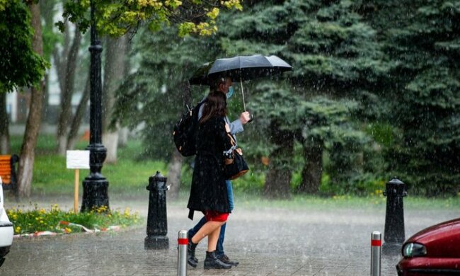 Холодина и ледяной дождь: синоптики рассказали о погоде в Киеве на 3 июня