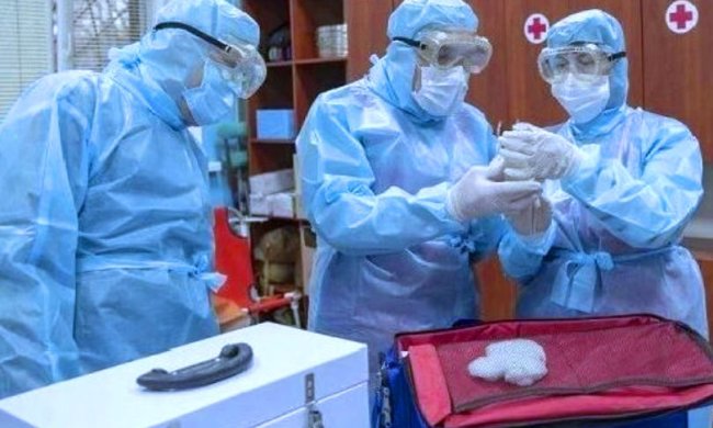 Лечение коронавируса. Фото: Zik