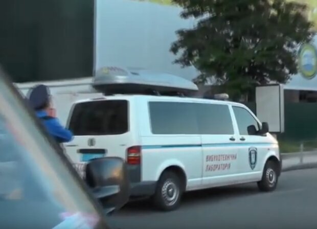 В Киеве "заминировали" госучреждение. Фото: скриншот YouTube-видео