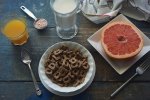 Медики назвали 7 продуктов, которые нельзя есть во время приема лекарств