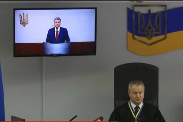 На Порошенко подали в суд — иск поступил от судьи