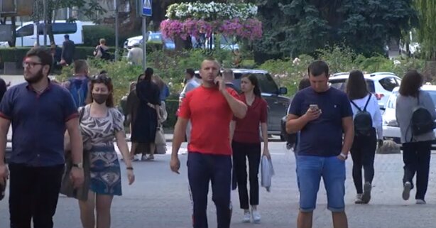 Карантин в Украине. Фото: скриншот  YouTube-видео
