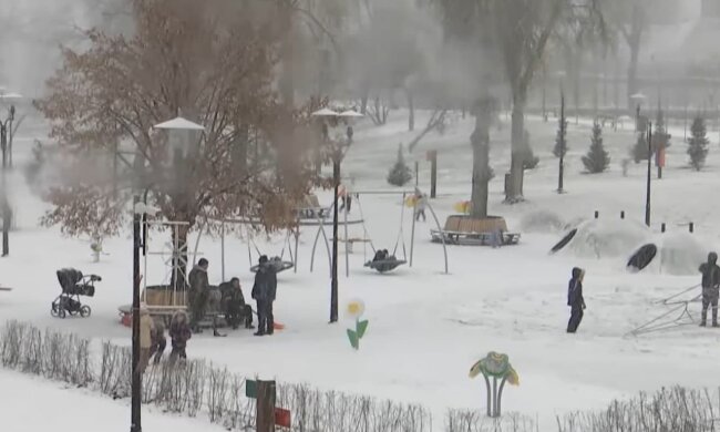 В Украину возвращаются морозы. Фото: скриншот Youtube-видео