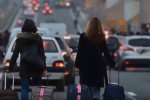Украинцам разрешат выезд на работу в Польшу. Фото: youtube