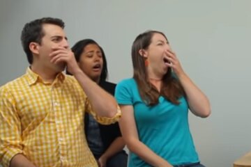 Медики назвали продукты, вызывающие сонливость.Фото: скриншот YouTube