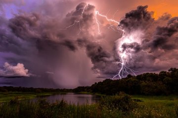 Град, грозы и жара: синоптики уточнили прогноз погоды