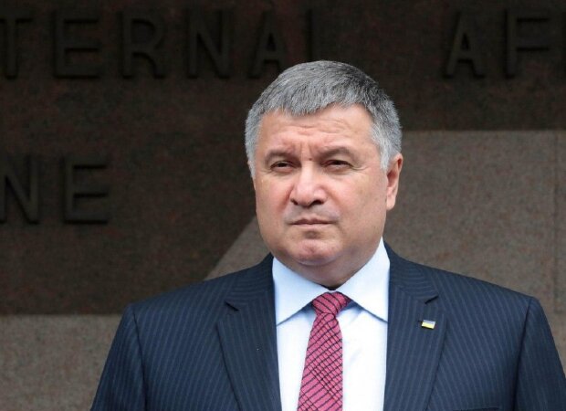 Глава МВС України Арсен Аваков подав заяву про відставку: перші подробиці