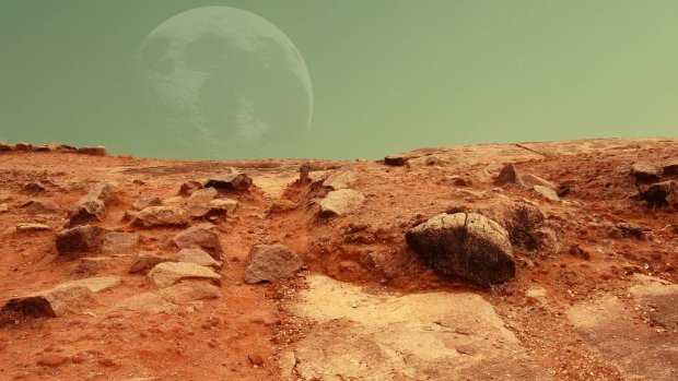 На Марсе живут демоны? Ученым удалось заснять злостную гримасу одного из них