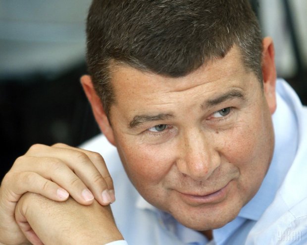 Депутат-беглец Онищенко рвется обратно во власть: что он задумал
