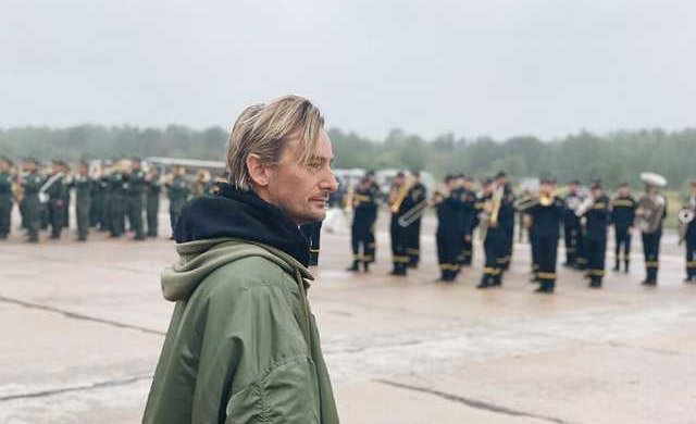 Военные предупредили Зеленского: не дай Бог, парад превратится в клип. Этого делать, не советуем!