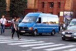 Думала, не доедем: днепрян возят на маршрутках, которые валятся на ходу