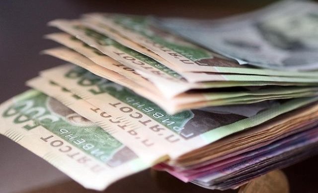 В Украине рекордно увеличились зарплаты: цифры поражают, кому повезло больше всех