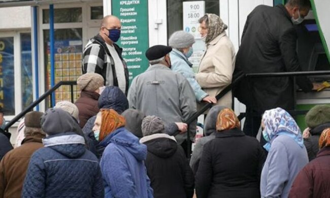 Коммунальщики возьмутся за пенсионеров в Киеве: все начнется с 25 сентября