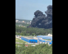 ВСУ достали до Татарстана - горит и взрывается пороховой завод, видео