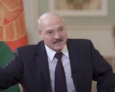 Поглощение началось: Кремль прогибает под себя Лукашенко