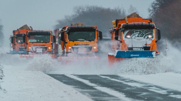 Сніг, дощ і штормовий вітер: 19 лютого Україну накриє нова хвиля негоди — оголошено жовтий рівень небезпеки
