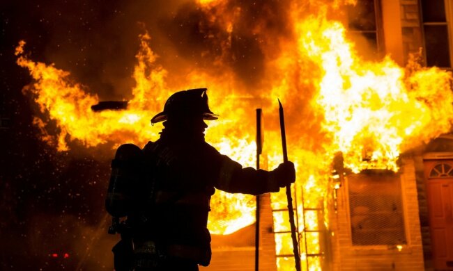 В Киеве в ужасном пожаре не стало двоих мужчин