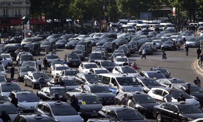 Обнародован рейтинг самых загруженных городов мира, фото: скриншот с YouTube