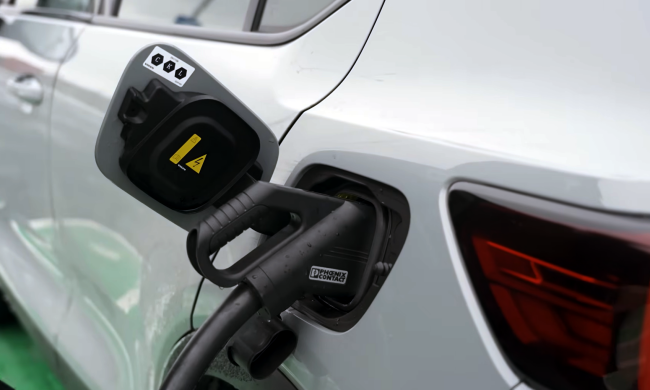 Украинским водителям рассказали, что будет с ценами на АЗС. Фото: YouTube