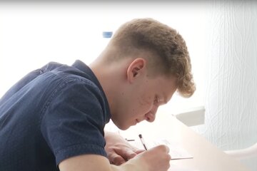Ученик. Фото: скриншот YouTube-видео
