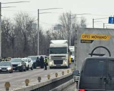 Бронь від мобілізації, скасування броні, військовозобов'язані. Фото: Стіна