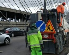 Еще один мост станет недоступен для водителей Киева: известна причина и сроки