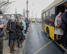 Уже завтра: в Киеве запускают дополнительные маршруты наземного транспорта. Кого пустят