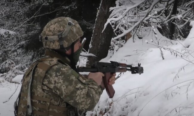 Военнослужащий. Фото: YouTube, скрин