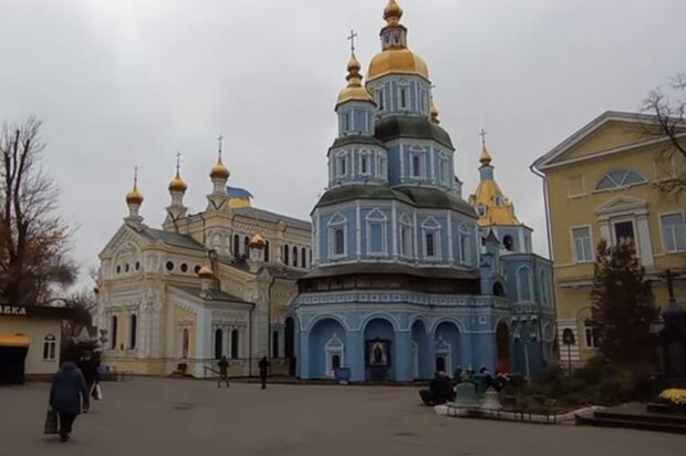 Чоловічий монастир у Харкові. Фото: скріншот YouTube-відео